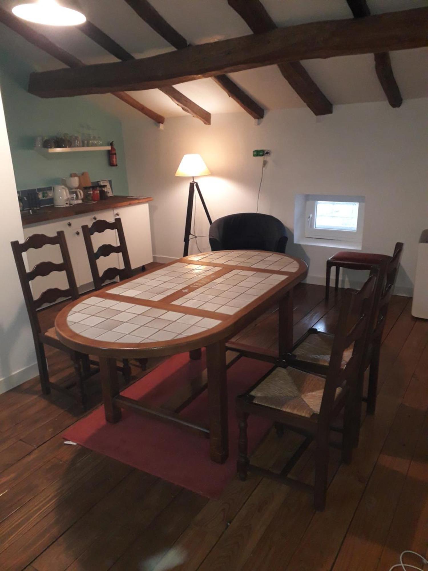 Gite L'Ancienne Charcuterie Buzet-sur-Baise Bagian luar foto